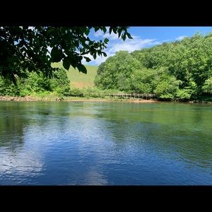 Meet your Posher, Nida